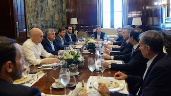 Mauricio Macri y la mesa