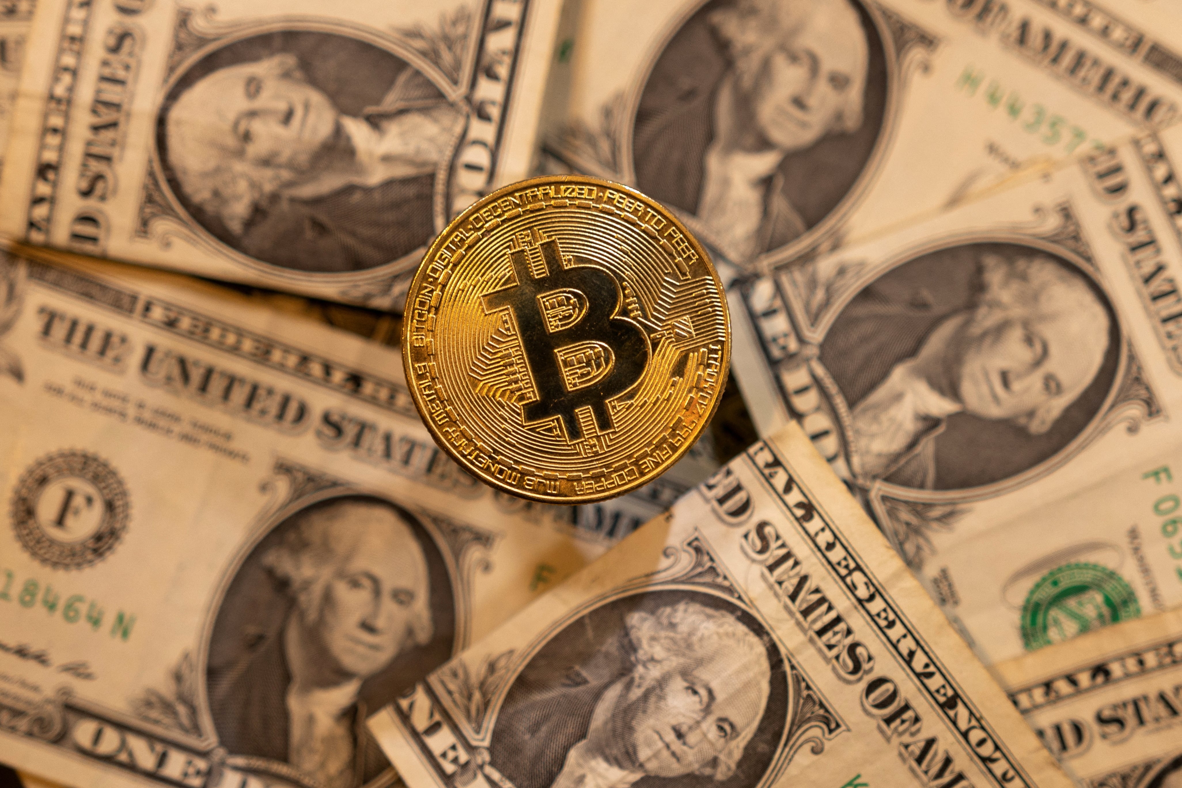 El debate sobre la vulnerabilidad de Bitcoin ante la computación cuántica lleva años latente.
REUTERS/Dado Ruvic