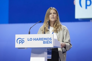 La diputada en el