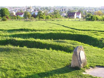 Tumba en Majdanek en recuerdo