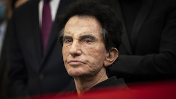 El exministro Jack Lang dimite