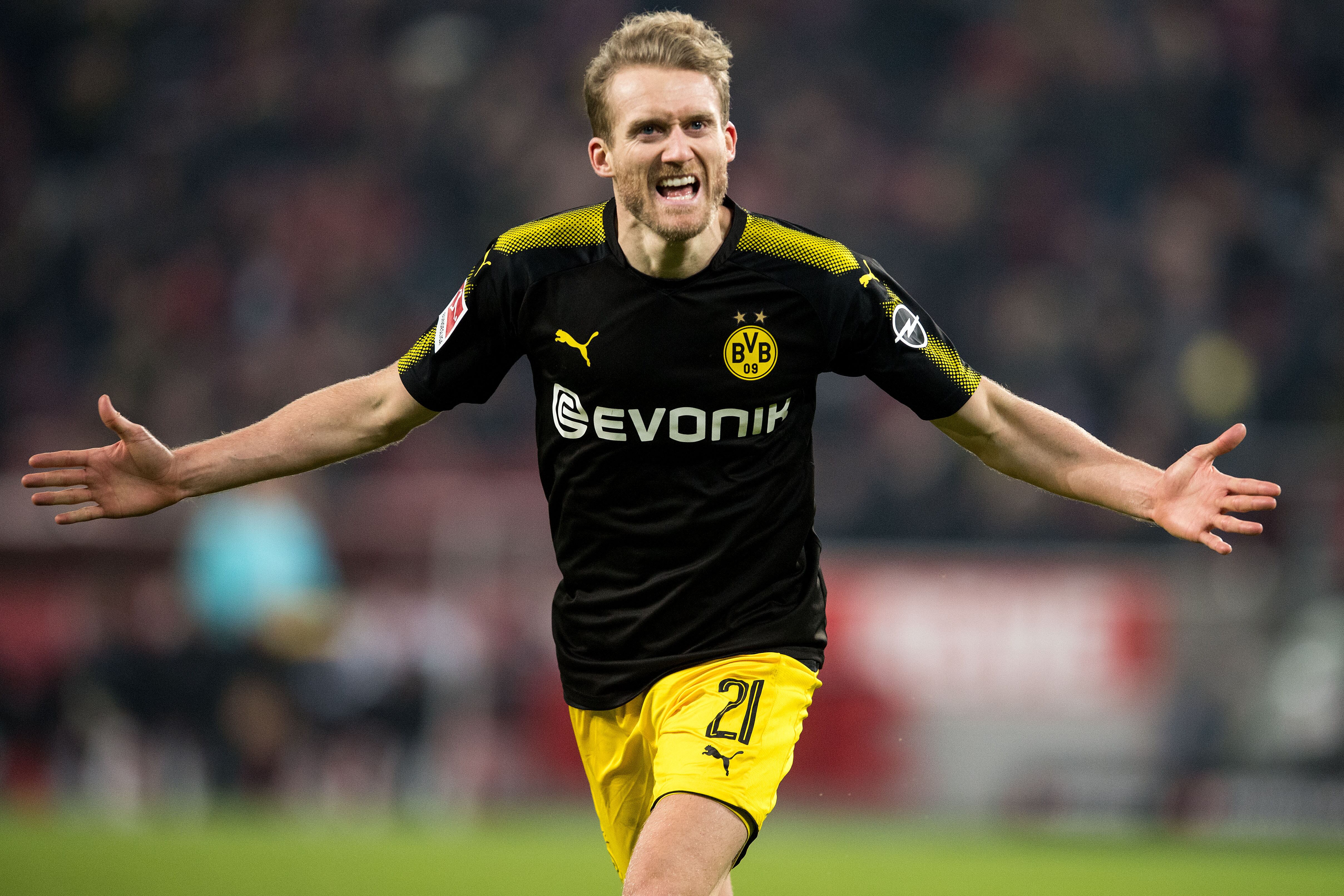 André Schürrle fue campeón en 2014 y jugó varios partidos para el Borussia Dortmund (Marius Becker/dpa)