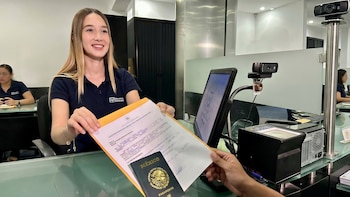O país vive um aumento histórico na procura por parte de estrangeiros. Mudanças legais, aumentos inesperados e um caso que define o processo migratório na região (Imagem da Diretoria de Imigração e Imigração)