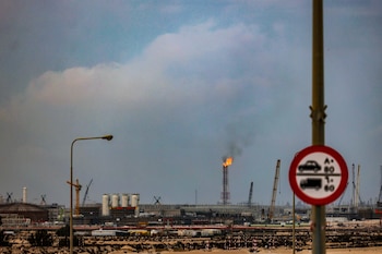 La zona industrial de Ras