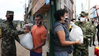 El Ejército recorrió las calles