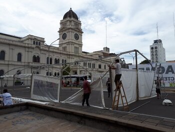 Los docentes exigen un aumento