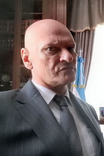 "El humor es necesario para