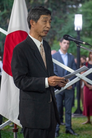 El embajador de Japón, Yoshitaka