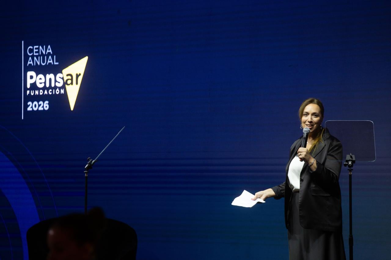 María Eugenia Vidal en la última cena Fundación Pensar (Prensa Pensar)