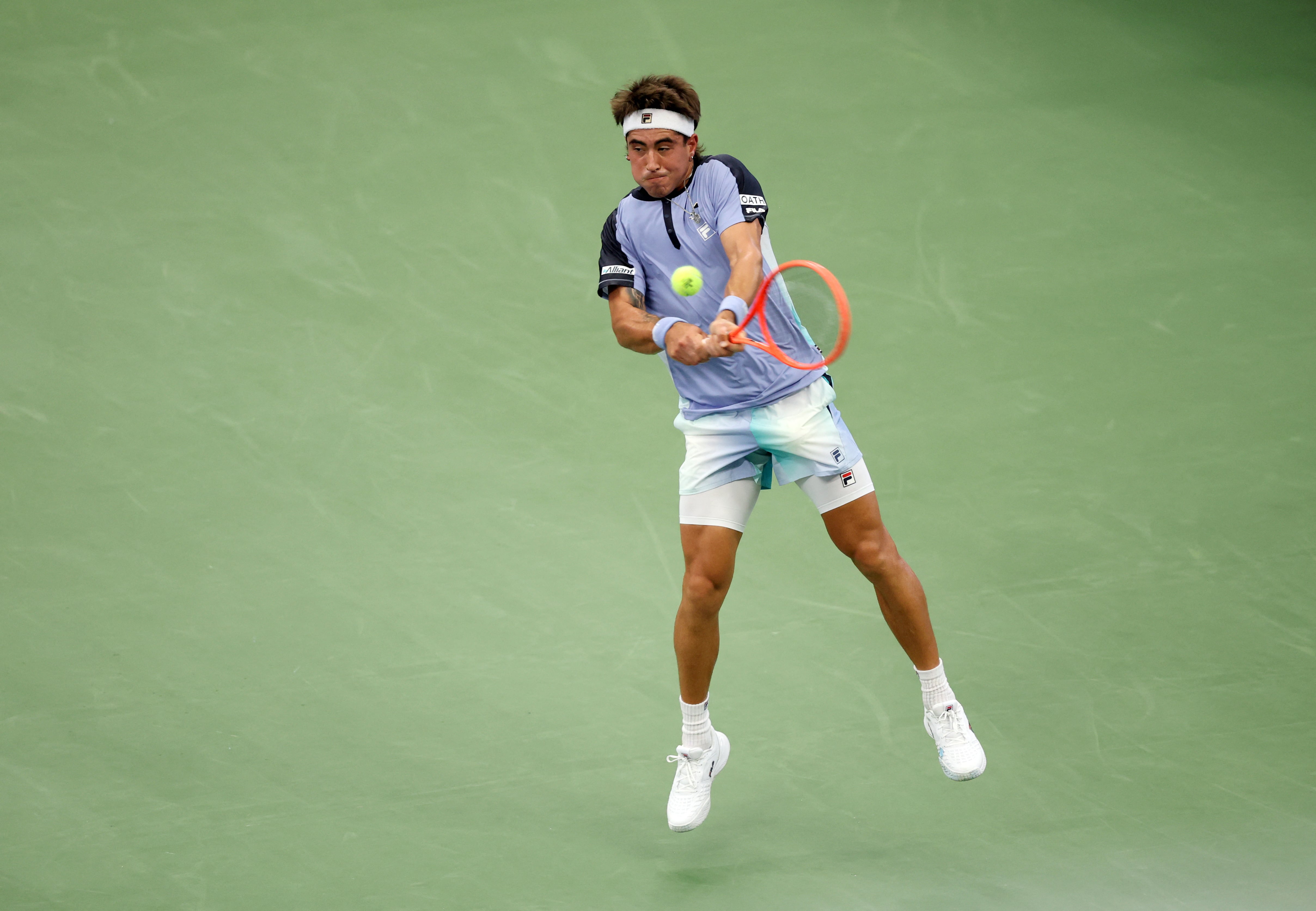 El argentino Francisco Comesaña, en acción durante el US Open 2026 (Crédito: Reuters/Amber Searls)