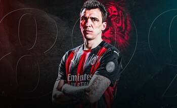 Mario Mandzukic fichó por el