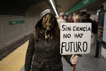 La presión política y mediática