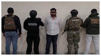 Detuvieron a Diego tras quemar a un hombre dentro de su auto en Puebla: pertenecería al CJNG