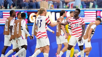 Crónica del Estados Unidos - Australia: 2-0