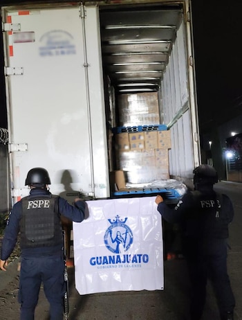 Las cajas con galletas aseguradas