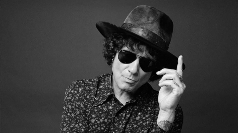 Enrique Bunbury publicó