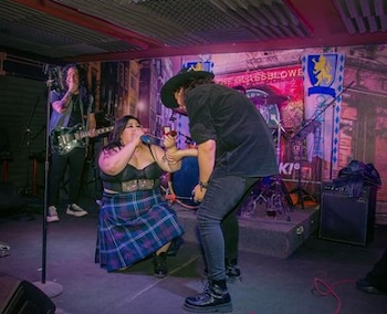 (Captura de pantalla/@lafatshionista)