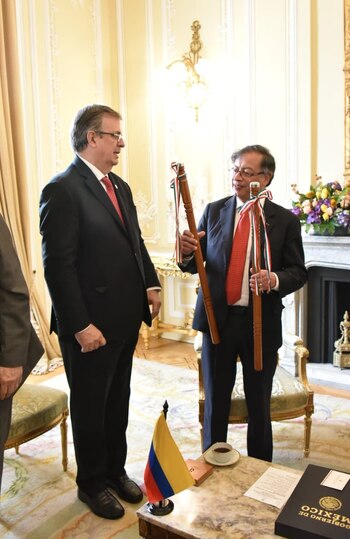 Gustavo Petro
Pueblo mexicano
Colombia
Secretaria de Relaciones Exteriores