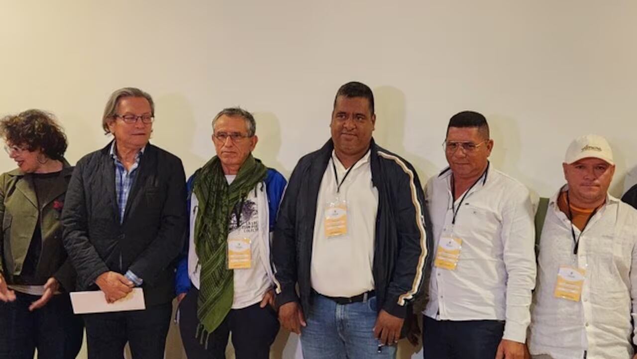 El jefe negociador de la CNEB, Walter Mendoza, expresó sentirse “optimista para alcanzar un acuerdo definitivo pronto” - crédito Colprensa