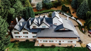 El hotel se encuentra a