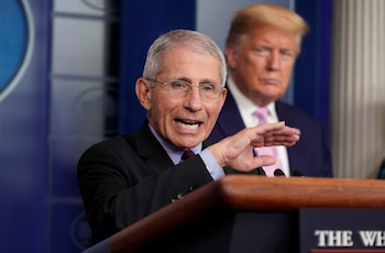 Anthony Fauci, el epidemiólogo de la Casa Blanca, en al conferencia de prensa de hoy de Donald Trump