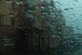 El edificio de apartamentos de