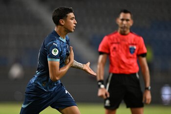 El festejo de Kmet ante