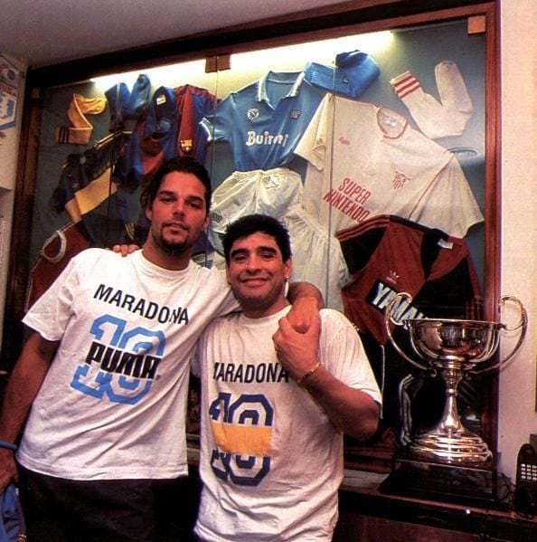 Ricky Martín y Diego Maradona en 1996.