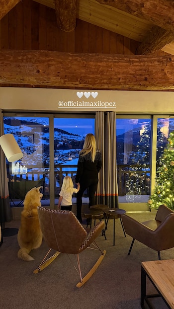 El hotel alpino en la