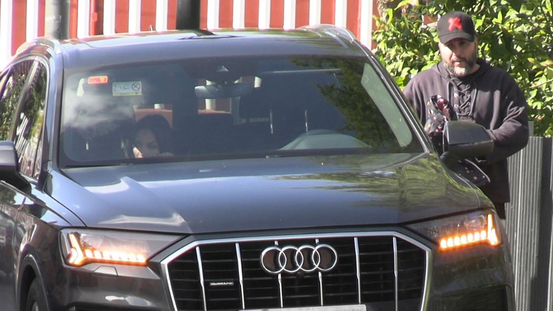 Roban el coche de 100.000 euros de Kiko Rivera y publica la matrícula para que le ayuden a encontrarlo: “Detrás hay esfuerzo y horas de trabajo”