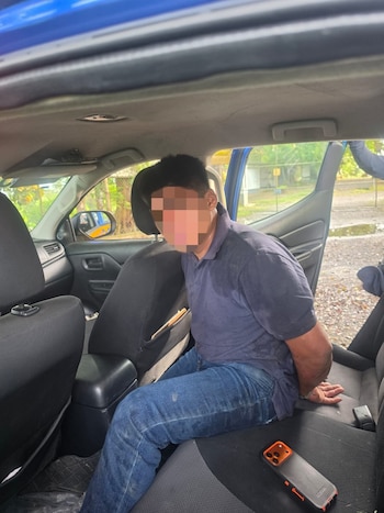 La Policía Nacional Civil detuvo en Guatemala a un hombre tras una persecución policial por maniobras indebidas en motocicleta.
