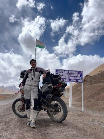 Paula Belenda junto a su