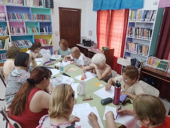 Alcira Machado, 91 años, 114 libros y tres premios como la más lectora de la biblioteca de Luis Beltrán
