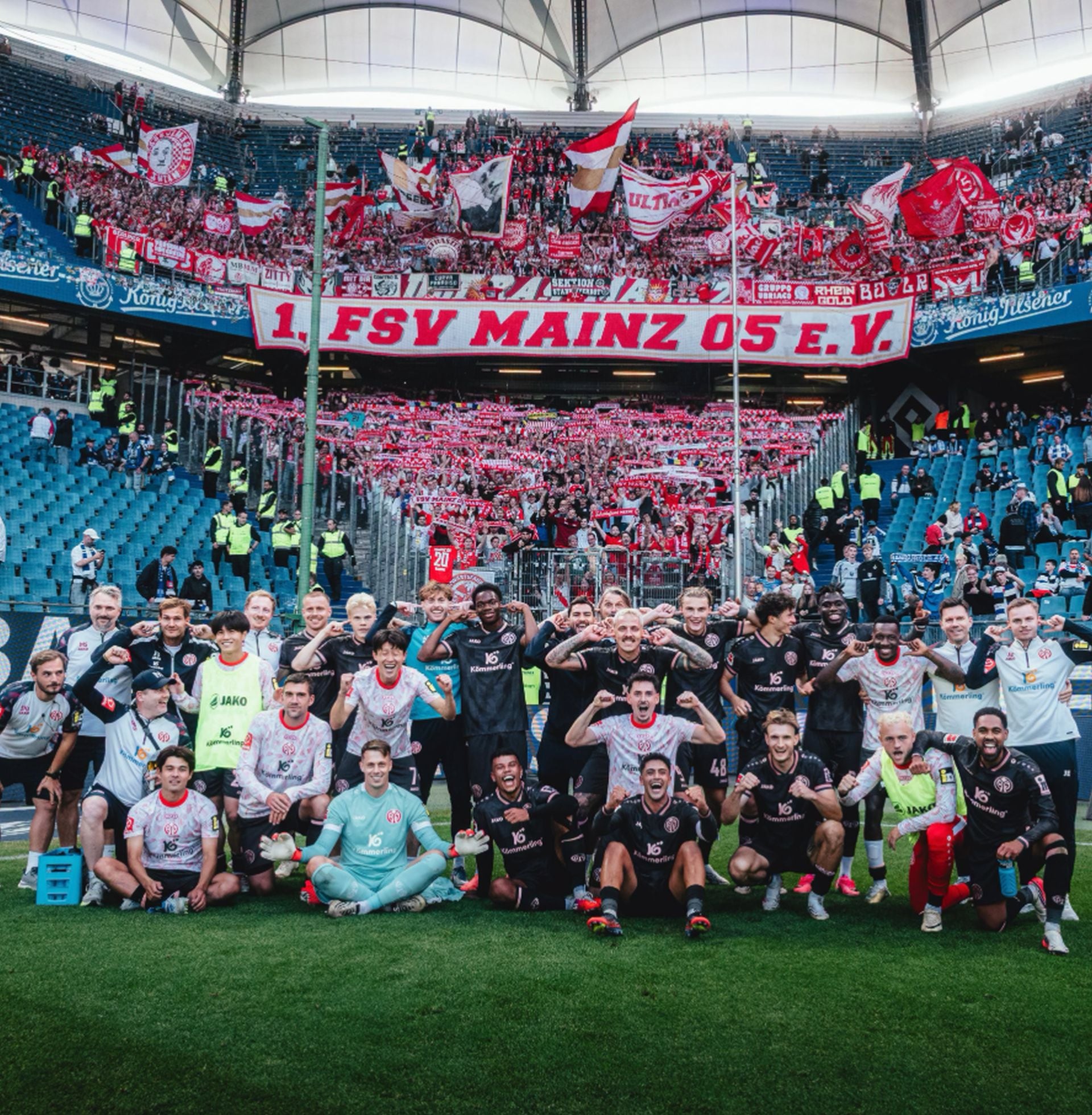 Mainz 05 dominó el primer tiempo en el Volksparkstadion y construyó una ventaja que Hamburgo nunca pudo revertir. La defensa, con Fabio Gruber como titular, sostuvo el arco en cero. (Mainz 05)