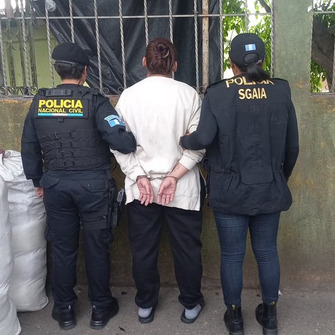 La Intendencia de Verificación Especial denunció a Evelyn G. por recibir transferencias presuntamente vinculadas con estafas. (MP de Guatemal)