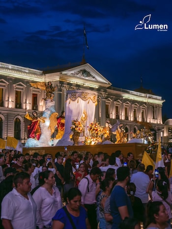 El Salvador celebró con gozo y fervor la solemnidad por el Cuerpo y la Sangre de Cristo