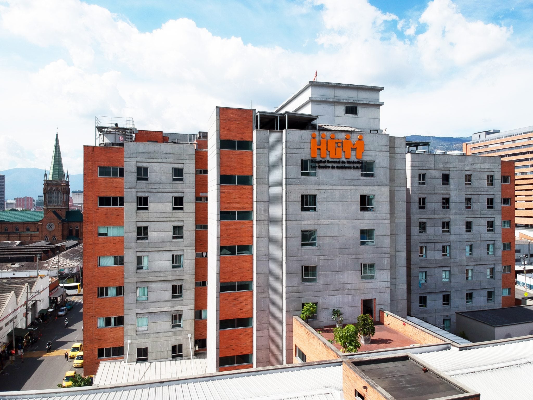 La agresión en el Hospital General de Medellín requirió la presencia de la Fuerza Pública y dejó dos presuntos agresores capturados - crédito Hospital General Luz Castro de Gutiérrez