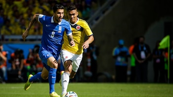 La FIFA celebró el cumpleaños de Teófilo Gutiérrez recordando su gol con la selección Colombia en la Copa Mundial de la FIFA 2014