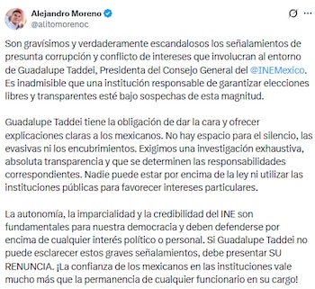 El político condicionó la salida de la funcionaria a que aclare las acusaciones de supuesto conflicto de intereses