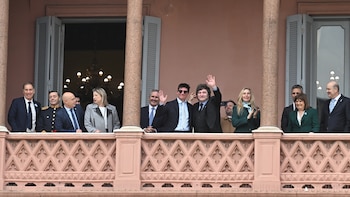 En el Gobierno creen que la interna se aplacó y Milei activa gestos de balance entre las tribus libertarias