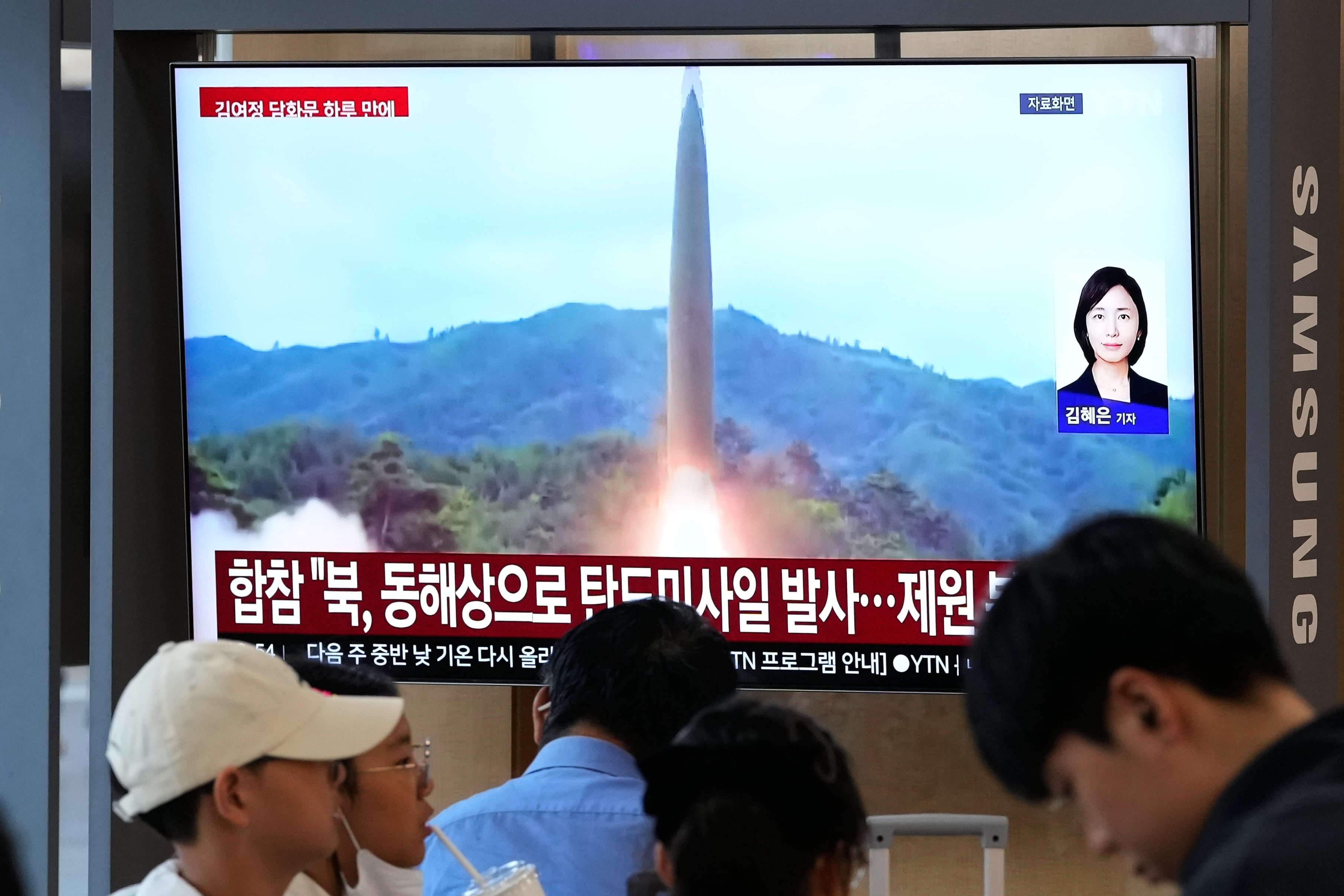 Corea del Norte desafía a Seúl y Washington con un misil de largo alcance al mar de Japón