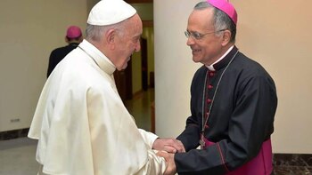 Monseñor Silvio Báez fue desterrado