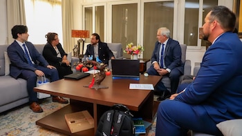El Salvador evalúa una plataforma con inteligencia artificial supervisada para la gobernanza digital (Foto cortesía Vicepresidencia de El Salvador)
