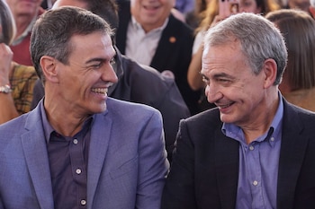 Pedro Sánchez y José Luis Rodríguez Zapatero