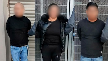 Tres delincuentes siguieron a una mujer hasta que estacionó su auto, intentaron robarle y quedaron detenidos en Mataderos