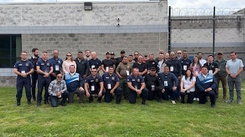 Una delegación oficial de Guatemala formó parte de los 28 equipos élite que se dieron cita en la Penitenciaría de West Virginia para la edición 2026 del Mock Prison Riot (Cortesía @usembassyguate).