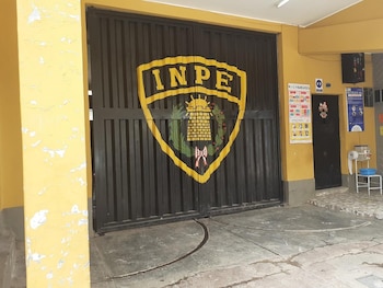 Reclusos del penal San Fermín, en Huancavelica, intentaron fugar usando un túnel. (Foto: Correo)