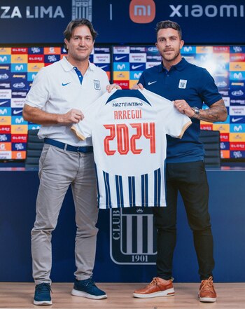 Adrián Arregui firmó contrato por