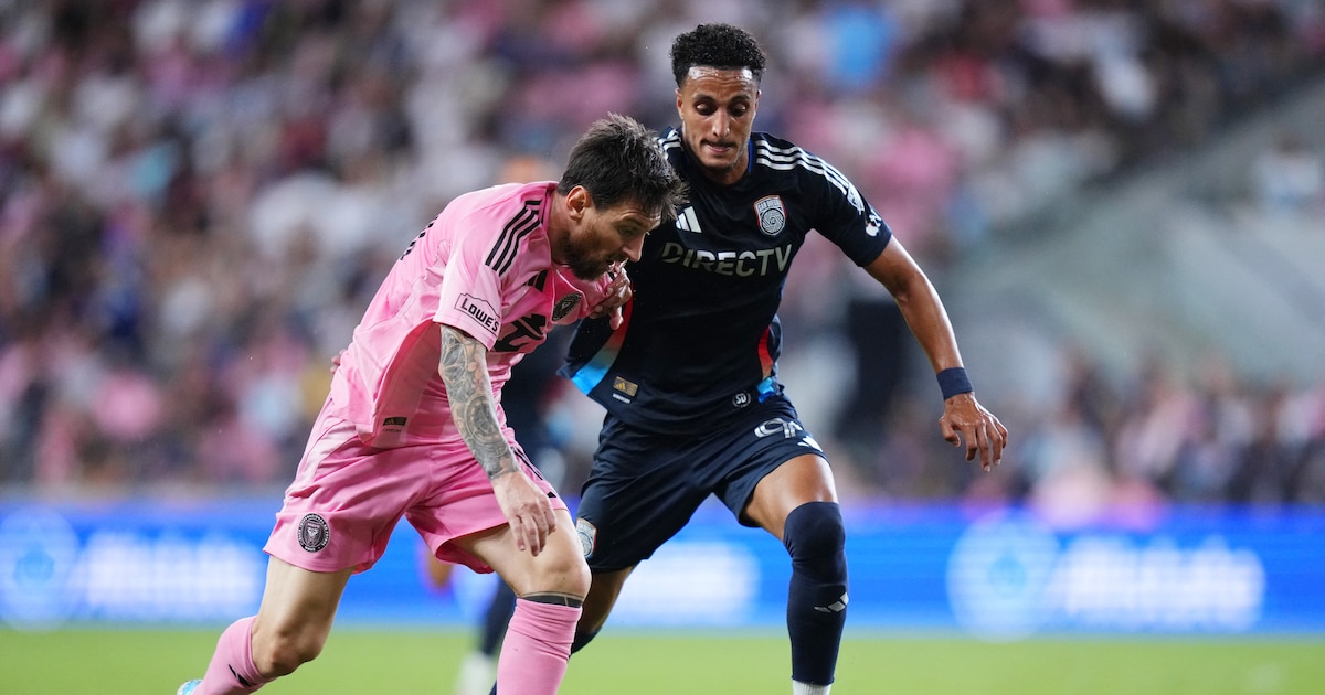 Photo: infobae.com Inter Miami vs. San Diego FC: Lionel Messi Scores Free-Kick in MLS Match After Campeones Cup Triumph