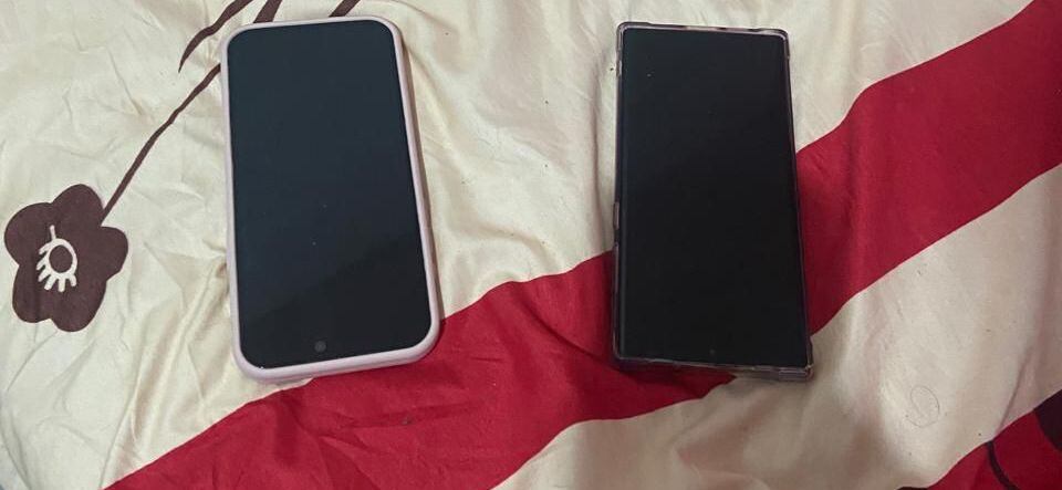 Los celulares que le secuestraron a la acusada